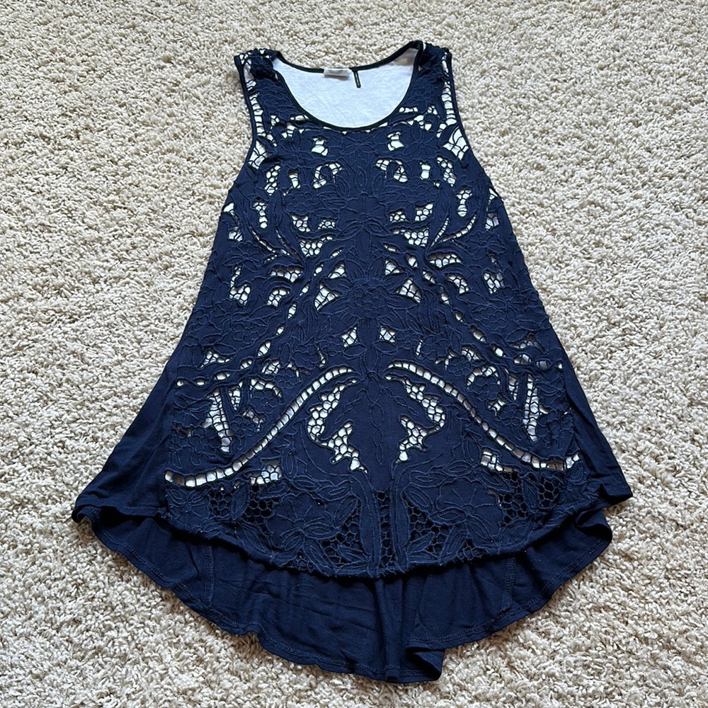 Anthropologie Akemi + Kin Blouse Size Small